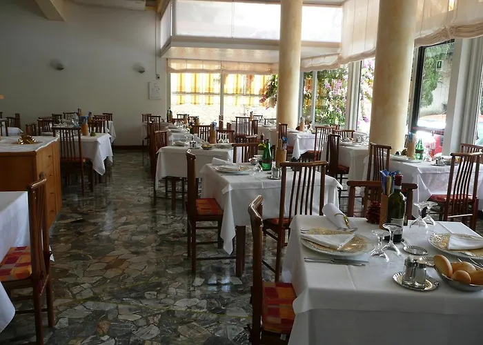Hotel Splendid Toscolano Maderno
