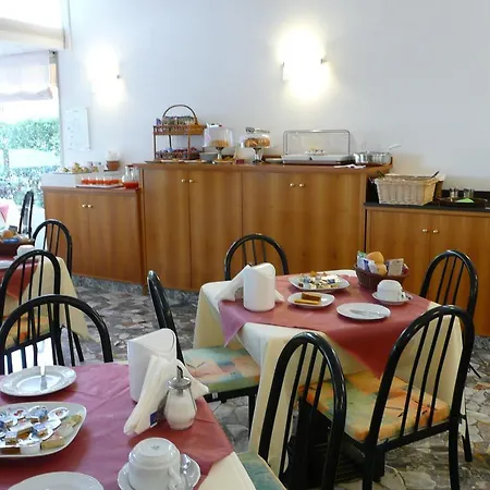 Splendid Hotel 3*